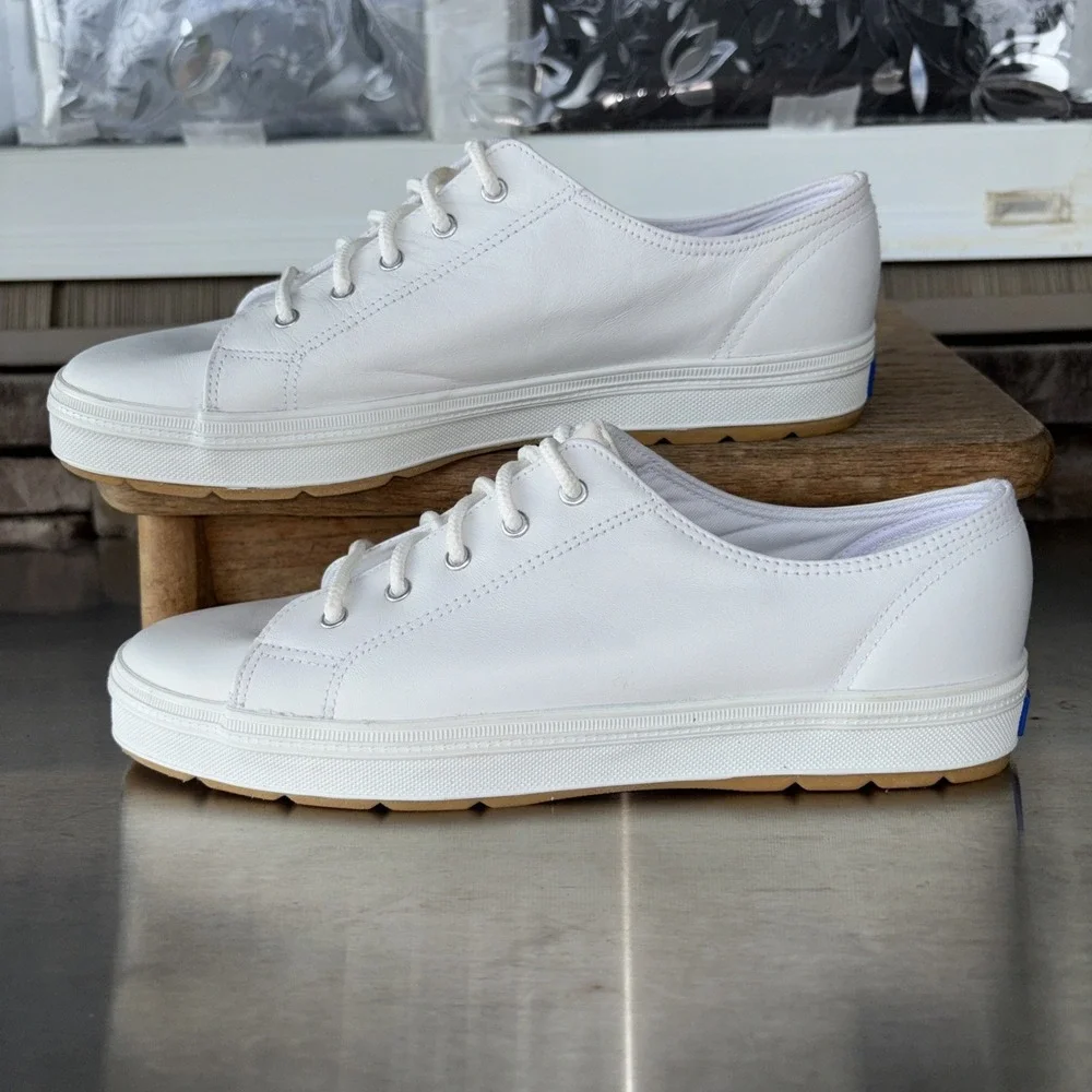 Keds Original White Lace Up Sneakers Ready to Wear  Women's Casual 8.5 Shoes EUC